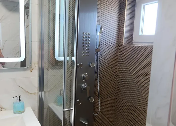 самостоятелен Emili Appartement *